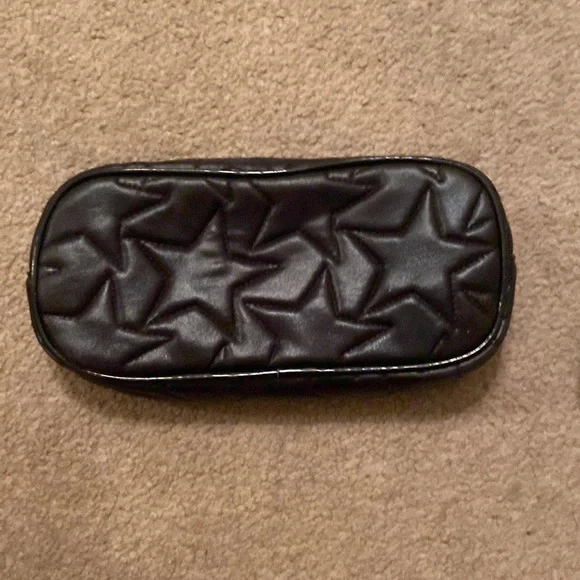 EUC Betsey Johnson  Besteyville, Black, Star Makeup Bag - Picture 6 of 8